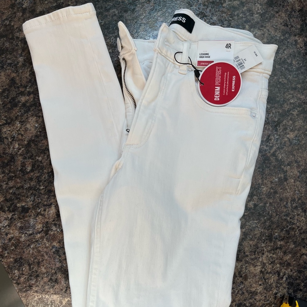 Brand New Express White Skinny Jeans
